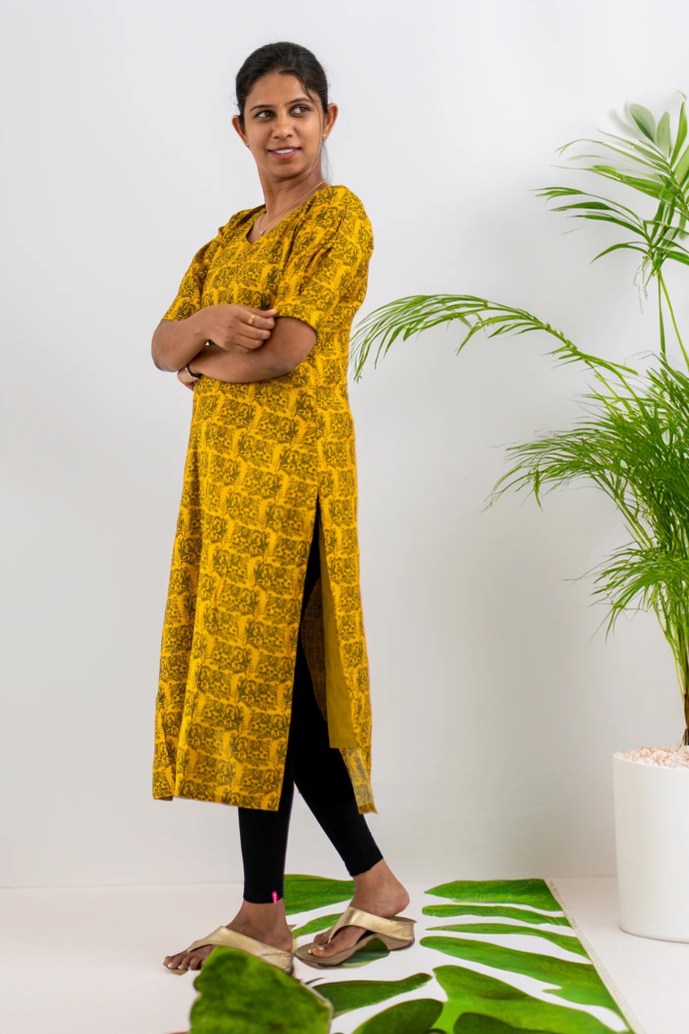 Eilaa - Amber Bloom Banaras Top