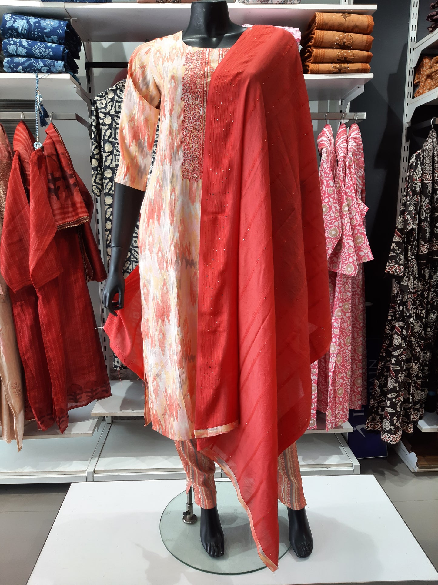 3 PCS KURTHI SET 1800121RED