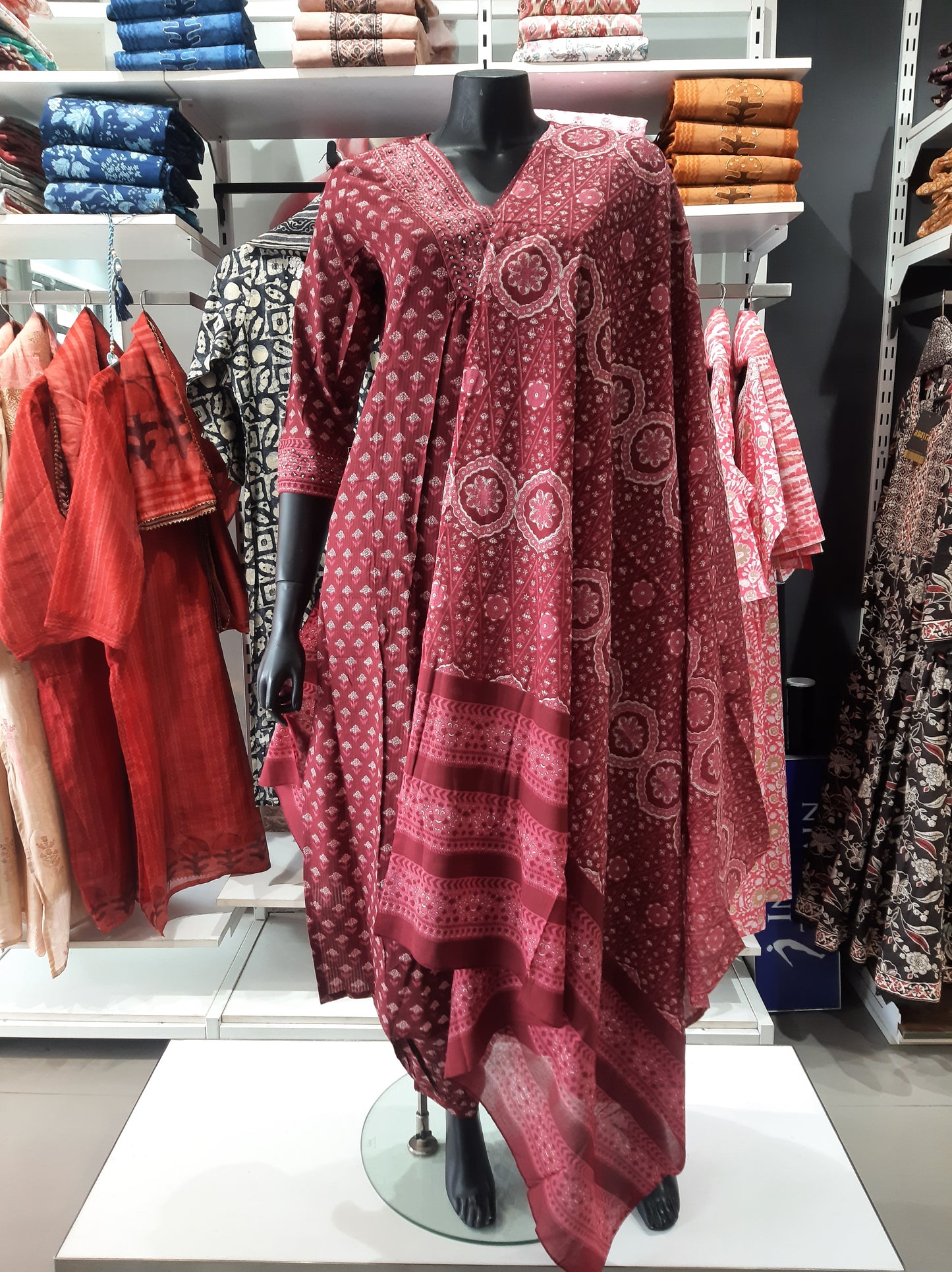2648394MAGENTA - Womens 3 PCS KURTHI SET