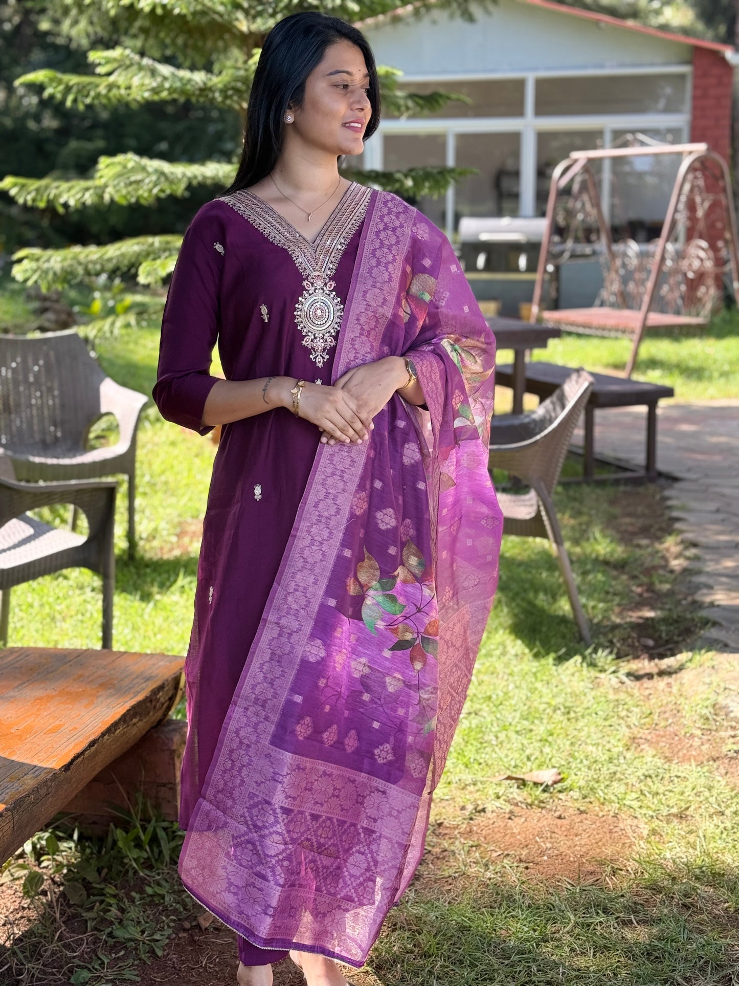 Womens Purple Straight Cut Top M - SUFFEEPurple