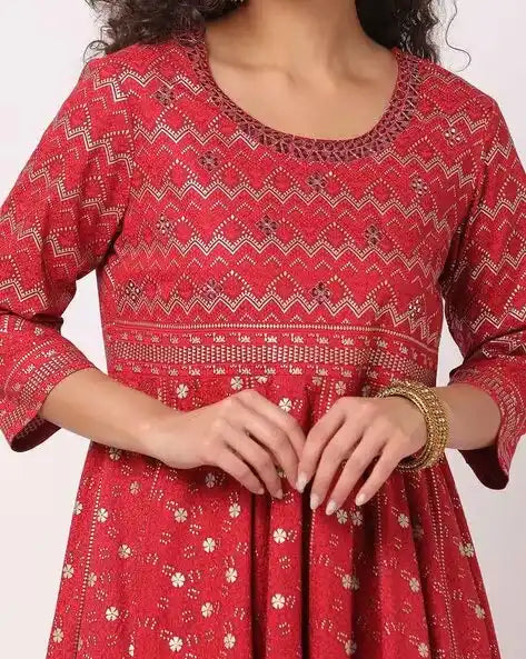 WOMENS KURTHI RED FOIL PRINT