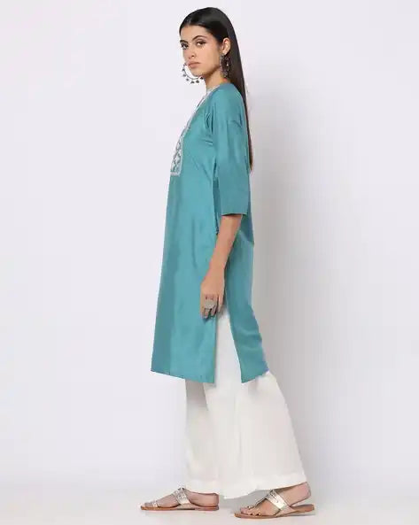 WOMENS KURTHI SILKY BLUE