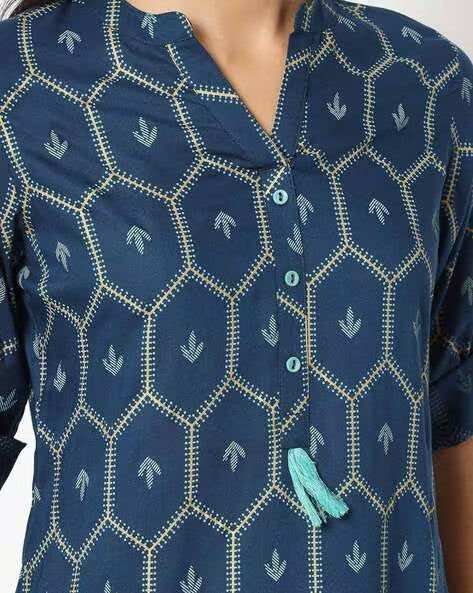 Womens NAVY Color KURTHI